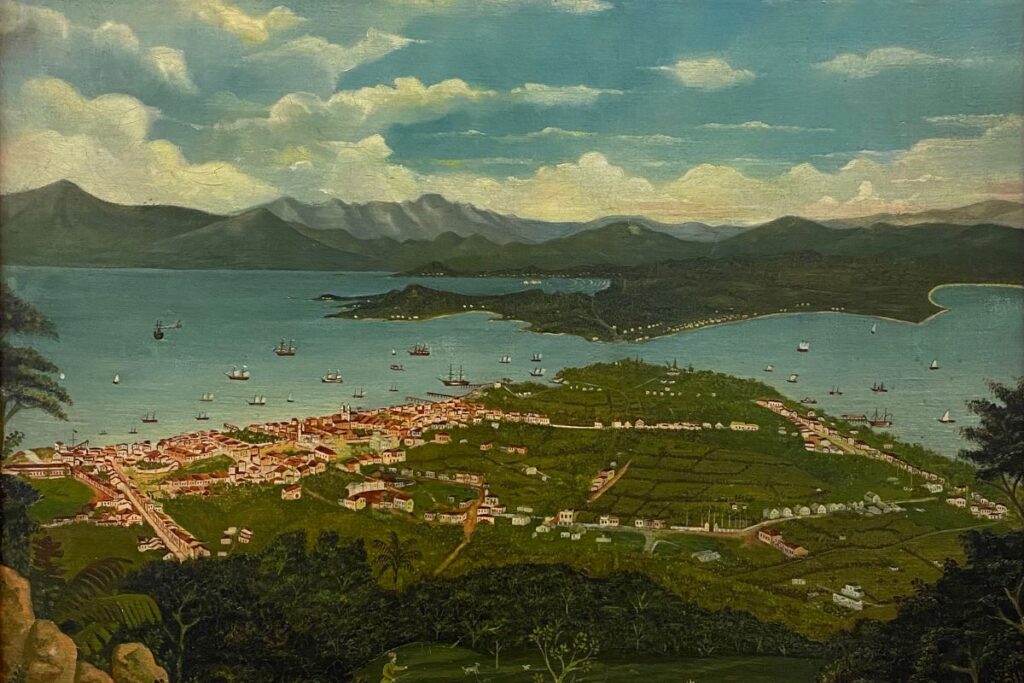 Pintura “Vista de Florianópolis”, de Eduardo Dias, com paisagem urbana, embarcações, mar, montanhas e construções históricas.