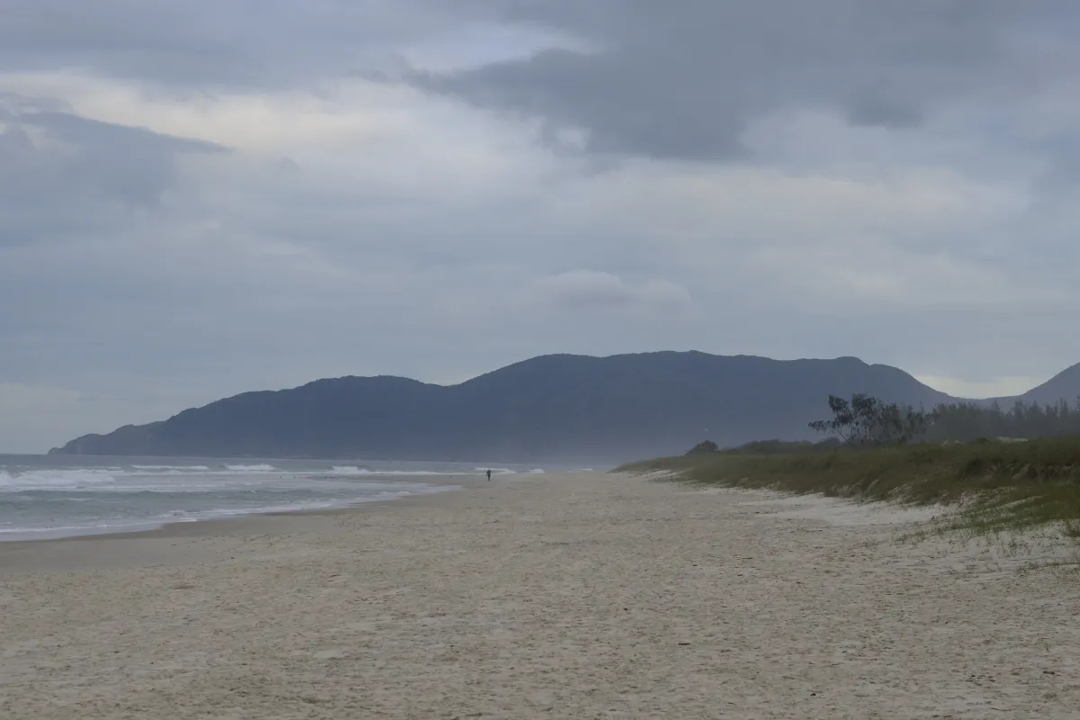Paisagem da Praia do Campeche, em Florianópolis